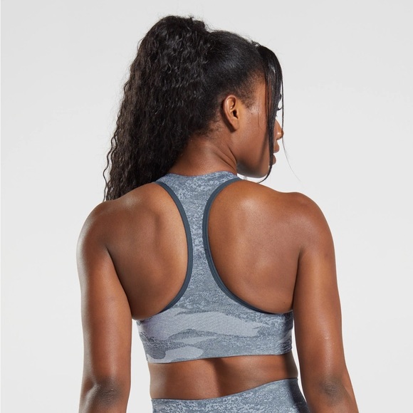 Gymshark ADAPT CAMO SEAMLESS SPORTS BRA - Black Friday! 🧨 - Picture 2 of 6
